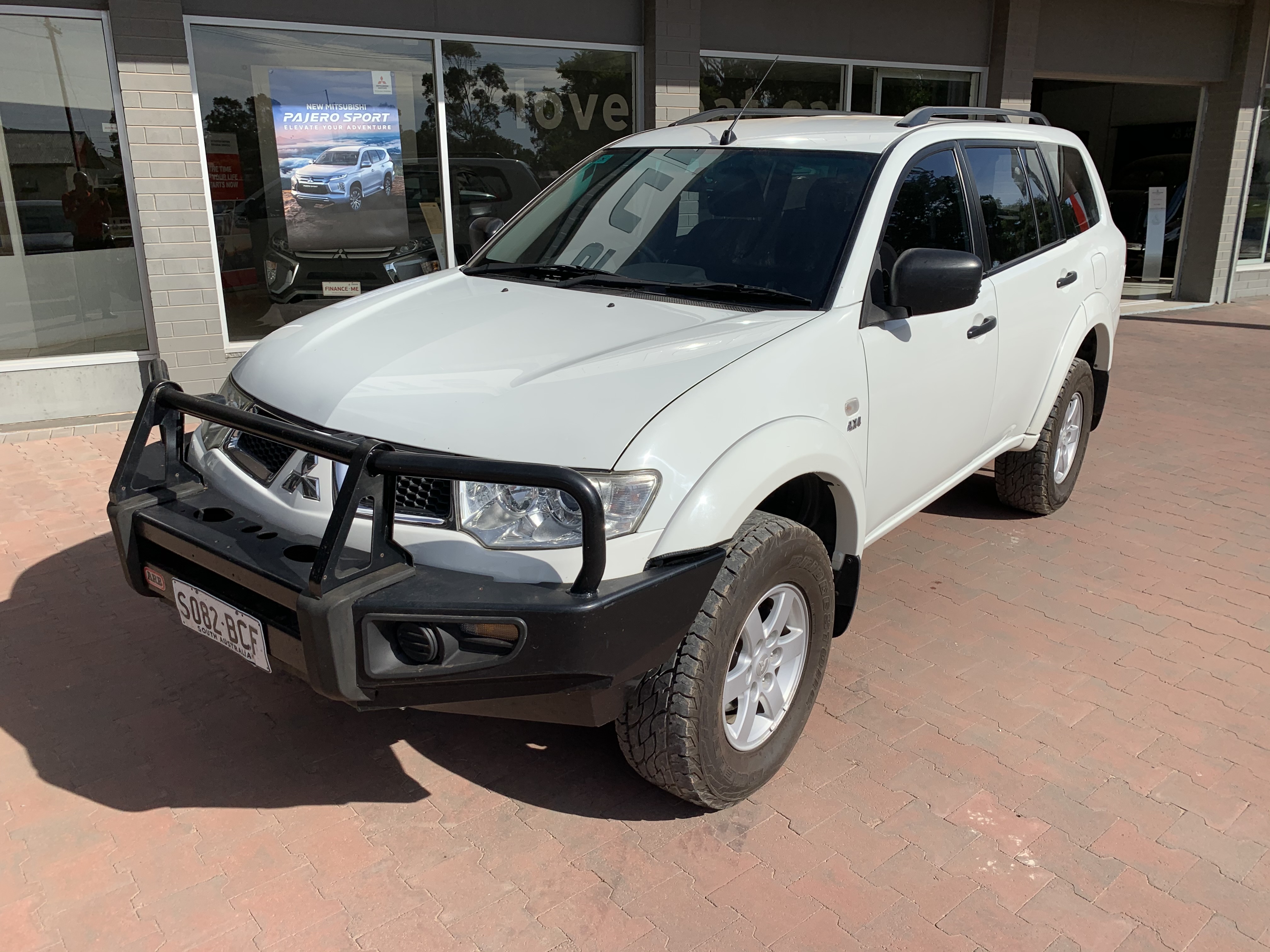 Challenger - Stevens Mitsubishi Laura image